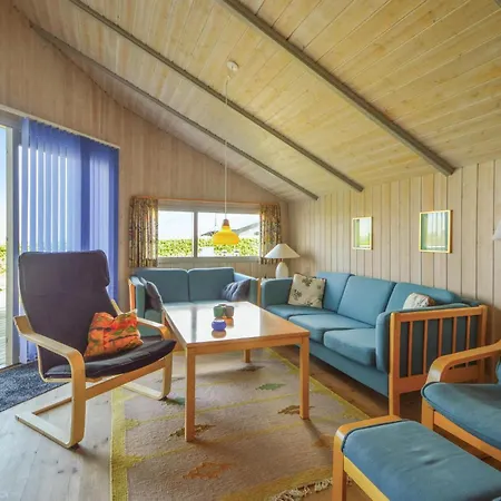 Three-bedroom In 別荘 *